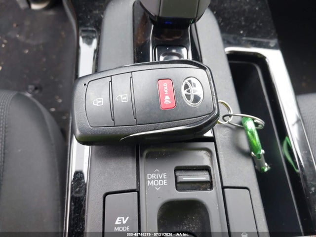 Продаж на аукціоні авто 2026 Toyota Prius Le, vin: JTDACAAU2T3072842, номер лоту: 45746279