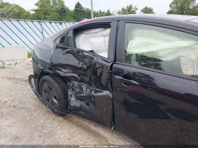 Продаж на аукціоні авто 2026 Toyota Prius Le, vin: JTDACAAU2T3072842, номер лоту: 45746279