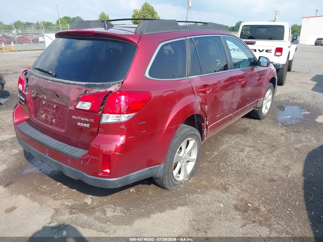 Продажа на аукционе авто 2013 Subaru Outback 2.5i Limited, vin: 4S4BRBKC7D3233438, номер лота: 45746302