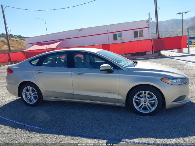 3FA6P0UUXJR254616 Ford Fusion Hybrid S