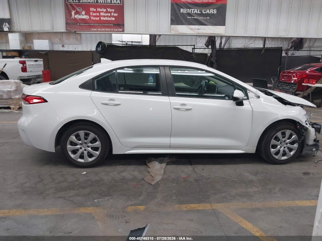 5YFEPMAE2MP222800 Toyota COROLLA LE
