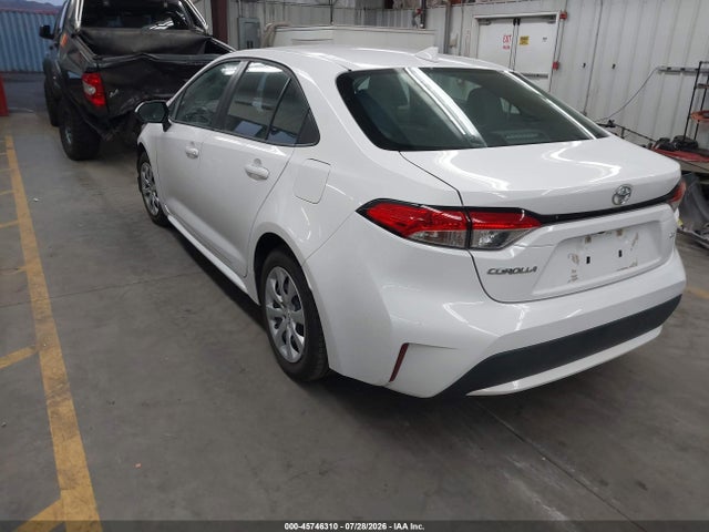5YFEPMAE2MP222800 Toyota COROLLA LE
