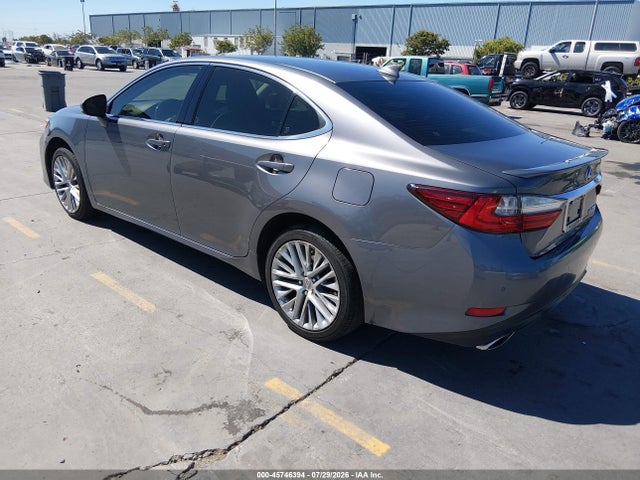 Lexus ES 350 2016 JTHBK1GG4G2224509 Image 3
