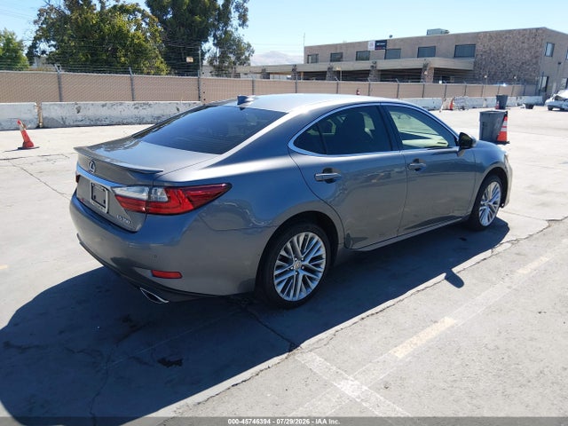 Lexus ES 350 2016 JTHBK1GG4G2224509 Image 4
