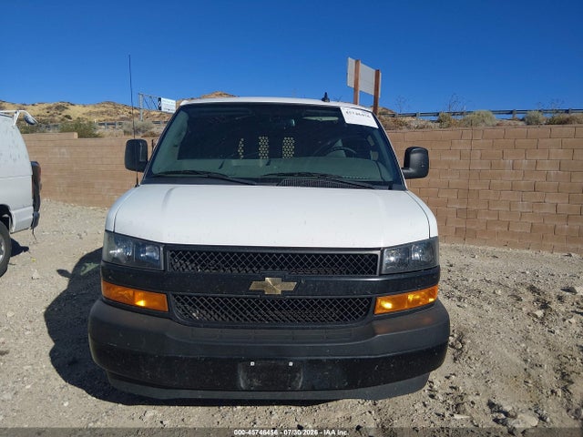 1GCWGAFP2N1217468 Chevrolet Express Cargo Rwd 2500 Regular Wheelbase Wt