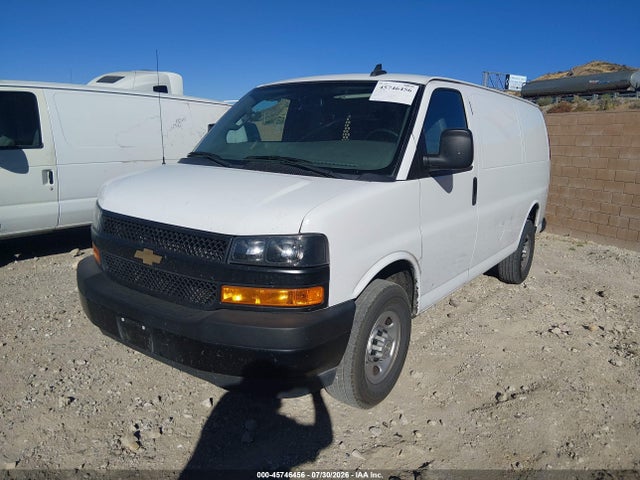 1GCWGAFP2N1217468 Chevrolet Express Cargo Rwd 2500 Regular Wheelbase Wt