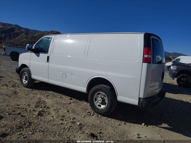 1GCWGAFP2N1217468 Chevrolet Express Cargo Rwd 2500 Regular Wheelbase Wt