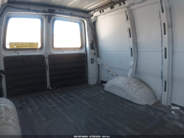 1GCWGAFP2N1217468 Chevrolet Express Cargo Rwd 2500 Regular Wheelbase Wt