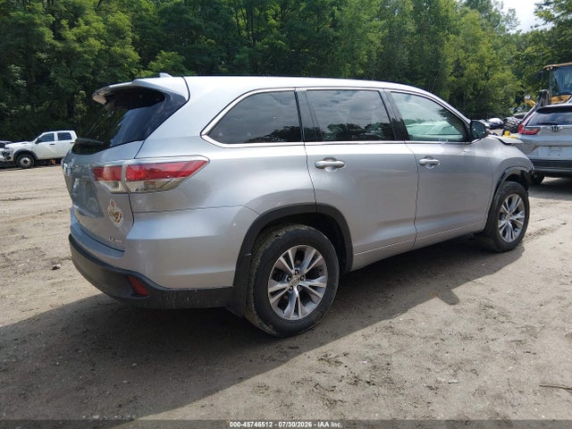 2015 Toyota Highlander Le Plus V6 მანქანა იყიდება აუქციონზე, vin: 5TDBKRFH7FS127290, აუქციონის ნომერი: 45746512