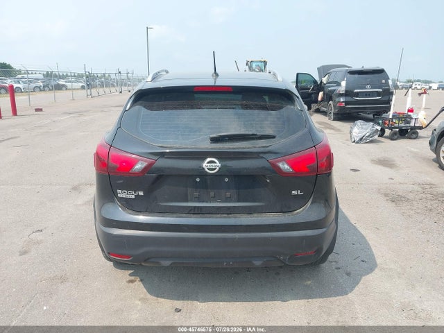 2017 Nissan Rogue Sport Sl მანქანა იყიდება აუქციონზე, vin: JN1BJ1CP9HW000174, აუქციონის ნომერი: 45746575