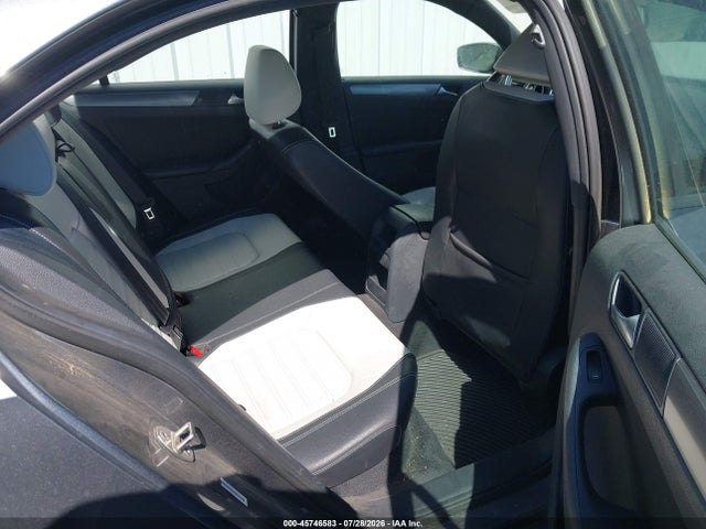 3VWD17AJ6GM394204 Volkswagen Jetta 1.8t Sport