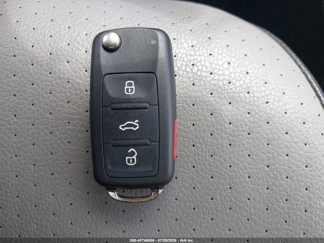 2013 Volkswagen Jetta Hybrid Sel მანქანა იყიდება აუქციონზე, vin: 3VW637AJ6DM280962, აუქციონის ნომერი: 45746586