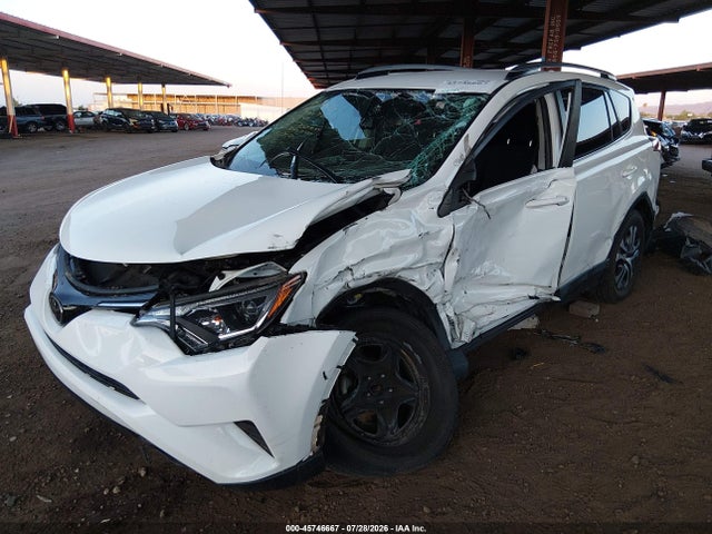 Toyota RAV4 LE 2017 JTMZFREV5HJ702349 Image 2