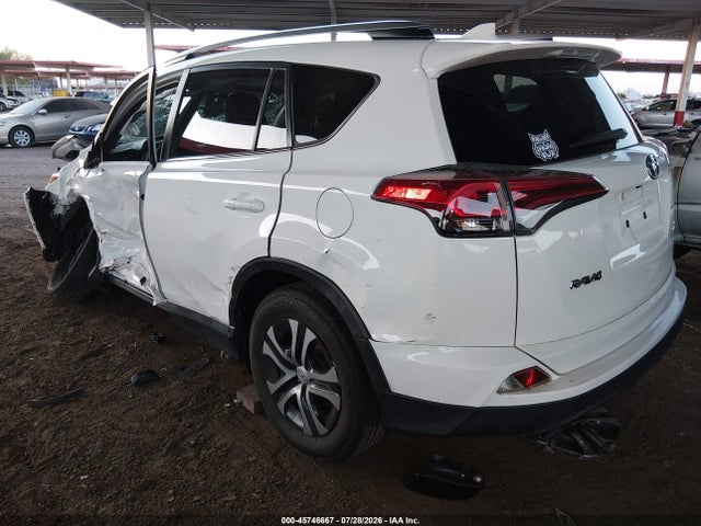 Toyota RAV4 LE 2017 JTMZFREV5HJ702349 Image 3