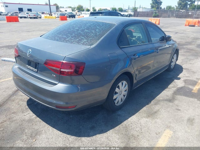3VW267AJ9GM383612 Volkswagen Jetta 1.4t S