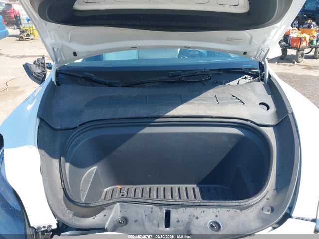Продаж на аукціоні авто 2023 Tesla Model Y Awd/long Range Dual Motor All-wheel Drive, vin: 7SAYGDEE2PA188204, номер лоту: 45746707