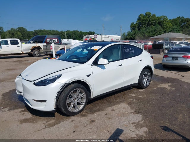 Продаж на аукціоні авто 2023 Tesla Model Y Awd/long Range Dual Motor All-wheel Drive, vin: 7SAYGDEE2PA188204, номер лоту: 45746707