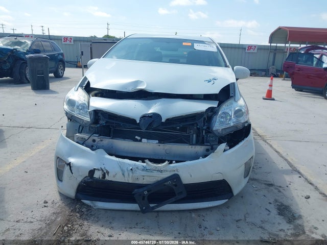 Toyota Prius Two 2015 JTDKN3DUXF1901615 Image 13
