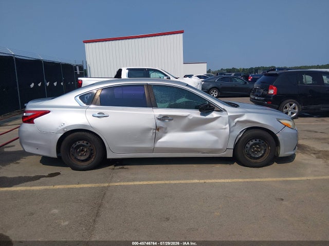 Продажа на аукционе авто 2016 Nissan Altima 2.5/2.5 S/2.5 Sl/2.5 Sr/2.5 Sv, vin: 1N4AL3AP5GN324539, номер лота: 45746764