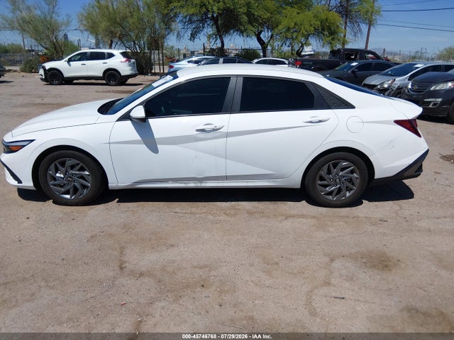 KMHLM4DG0RU751455 Hyundai ELANTRA SEL