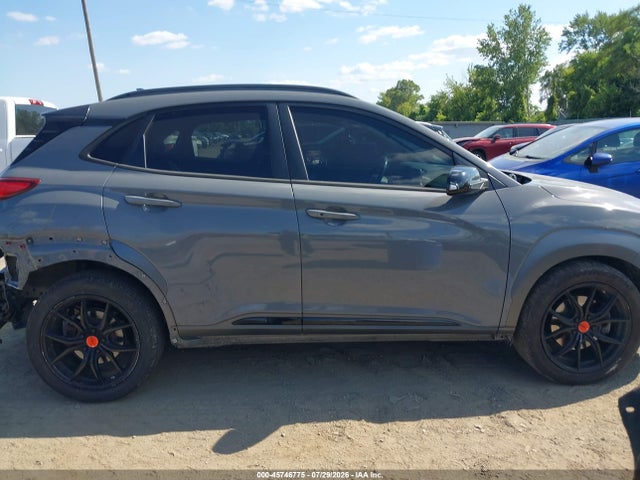 45746775 :رقم المزاد ، KM8K6CA59MU687587 vin ، 2021 Hyundai Kona Night مزاد بيع
