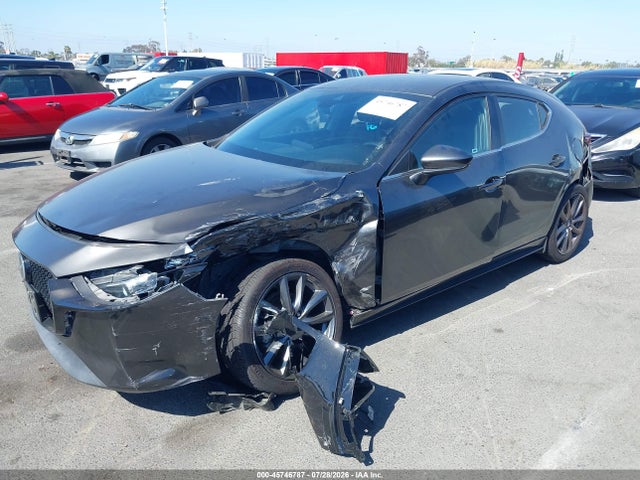 Mazda MAZDA3 2019 JM1BPAJM0K1119336 Image 2