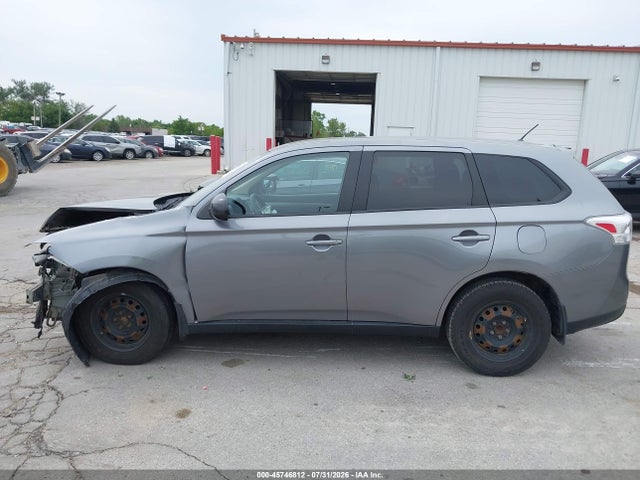 2014 Mitsubishi Outlander Es მანქანა იყიდება აუქციონზე, vin: JA4AD2A37EZ008171, აუქციონის ნომერი: 45746812