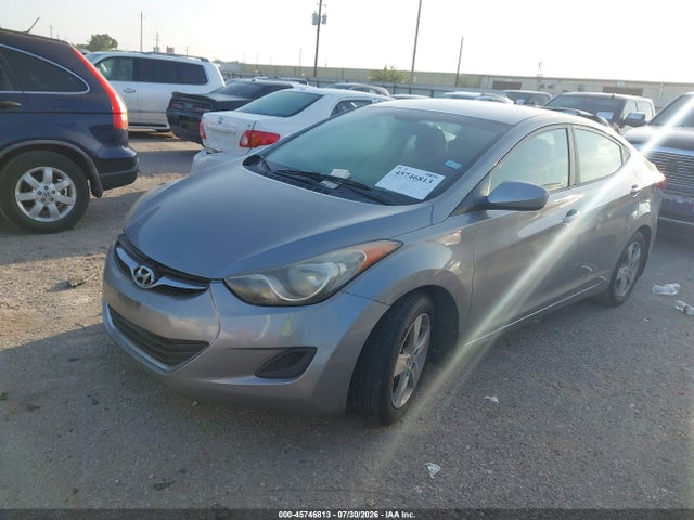 Продажа на аукционе авто 2013 Hyundai Elantra Gls, vin: KMHDH4AE9DU955319, номер лота: 45746813
