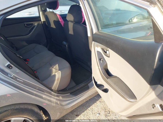 Продажа на аукционе авто 2013 Hyundai Elantra Gls, vin: KMHDH4AE9DU955319, номер лота: 45746813