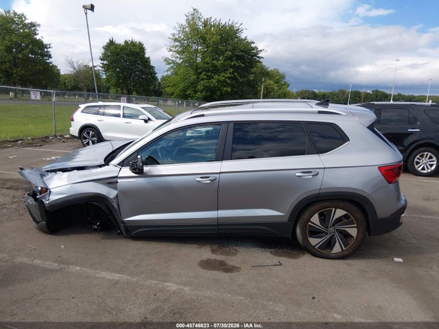 Продаж на аукціоні авто 2024 Volkswagen Taos 1.5t Se, vin: 3VVVX7B27RM063293, номер лоту: 45746823