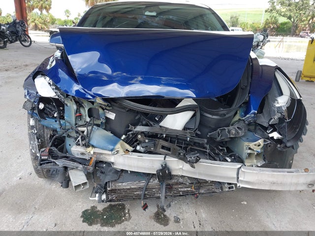 45746888 :رقم المزاد ، 5YJ3E1EB5JF054153 vin ، 2018 Tesla Model 3 Long Range/performance مزاد بيع