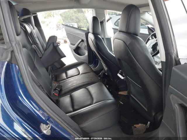 45746888 :رقم المزاد ، 5YJ3E1EB5JF054153 vin ، 2018 Tesla Model 3 Long Range/performance مزاد بيع
