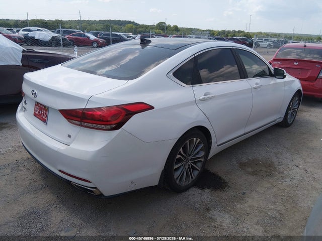 Продаж на аукціоні авто 2015 Hyundai Genesis 3.8, vin: KMHGN4JE0FU097635, номер лоту: 45746896