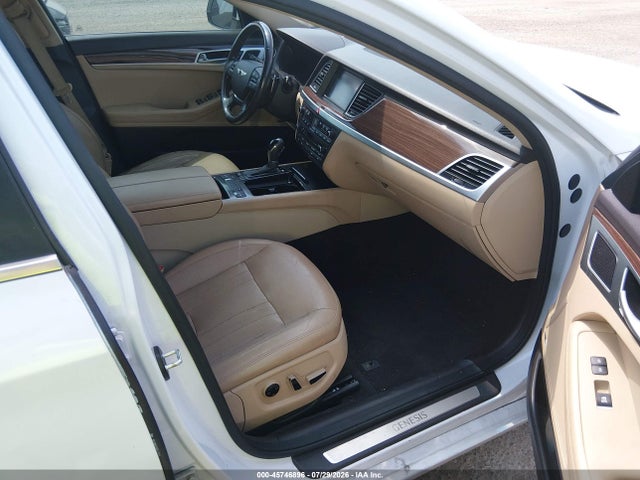 Продаж на аукціоні авто 2015 Hyundai Genesis 3.8, vin: KMHGN4JE0FU097635, номер лоту: 45746896