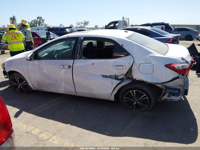 Toyota COROLLA LE 2018 5YFBURHE5JP809986 Image 13