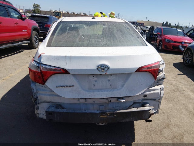 Toyota COROLLA LE 2018 5YFBURHE5JP809986 Image 15