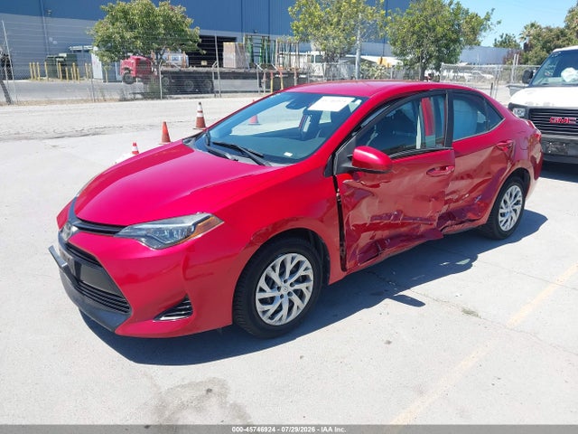 Toyota COROLLA LE 2019 2T1BURHE2KC134910 Image 2