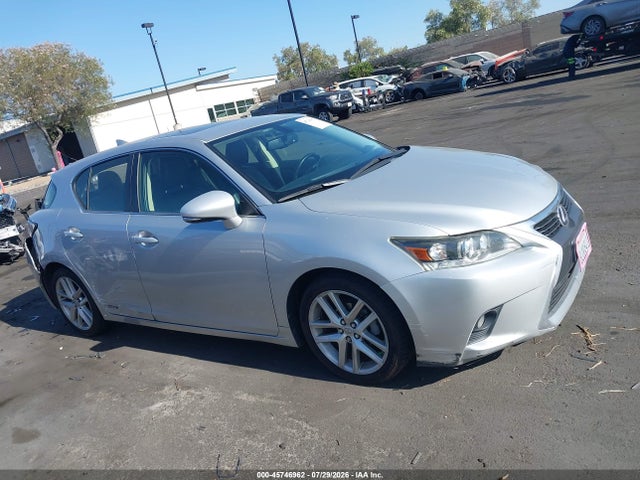 Lexus CT 200H 2016 JTHKD5BH0G2279590 Image 14