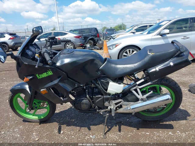 45746972 :رقم المزاد ، JKAEXMF14WA056478 vin ، 1998 Kawasaki Ex250 F مزاد بيع