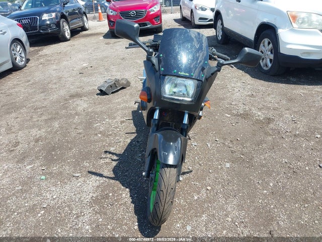 45746972 :رقم المزاد ، JKAEXMF14WA056478 vin ، 1998 Kawasaki Ex250 F مزاد بيع