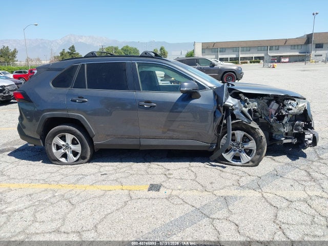 JTMW1RFV2KD030773 Toyota Rav4 Xle