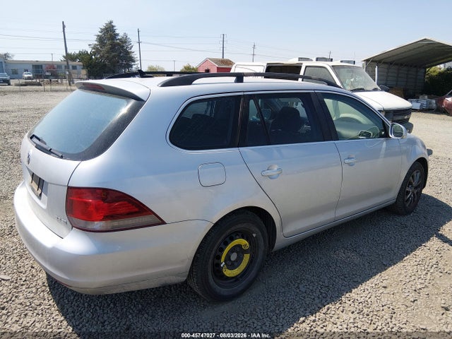 Продажа на аукционе авто 2013 Volkswagen Jetta Sportwagen 2.5l Se, vin: 3VWPP7AJXDM678524, номер лота: 45747027