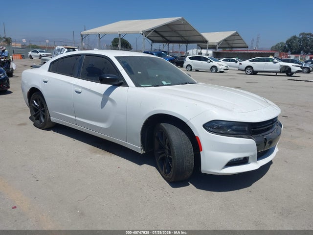 Продажа на аукционе авто 2016 Dodge Charger Sxt, vin: 2C3CDXHG2GH302721, номер лота: 45747035