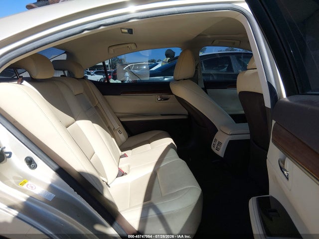 Lexus ES 300H 2018 JTHBW1GG3J2187450 Image 8