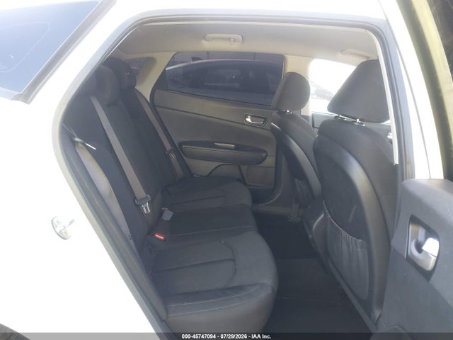 KIA Optima Lx 2018 KNAGT4L3XJ5203384 Image 8