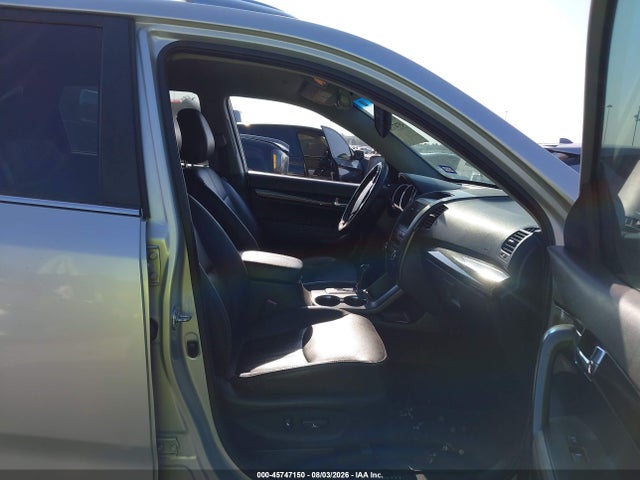 45747150 :رقم المزاد ، 5XYKWDA28CG283809 vin ، 2012 Kia Sorento Sx V6 مزاد بيع