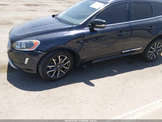 Volvo Xc60 T6 Dynamic 2017 YV449MRR1H2063900 Image 6