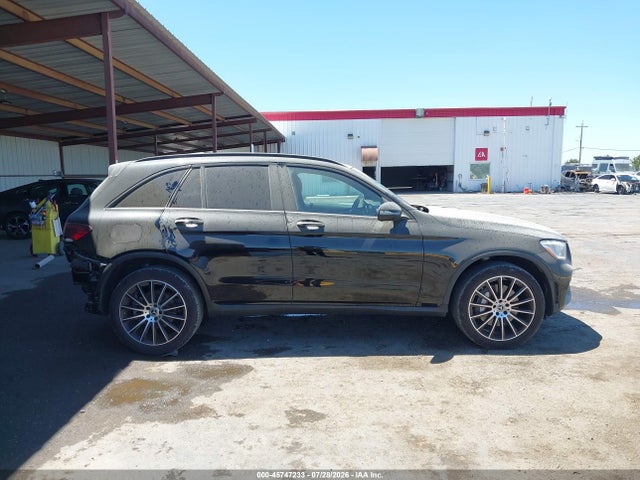 Продаж на аукціоні авто 2022 Mercedes-benz Glc 300 Suv, vin: W1N0G8DB6NV331870, номер лоту: 45747233