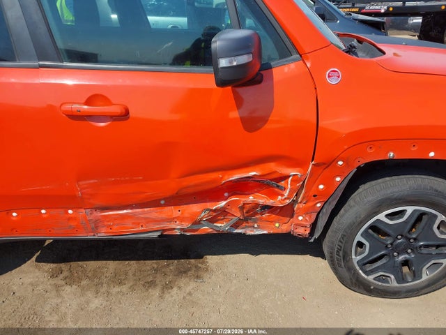 Jeep Renegade Trailhawk 2016 ZACCJBCT4GPC69490 Image 6