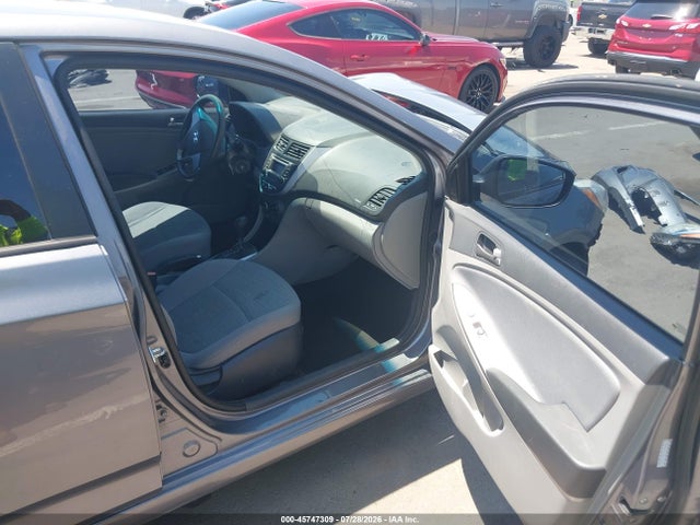 45747309 :رقم المزاد ، KMHCT4AE7FU885400 vin ، 2015 Hyundai Accent Gls مزاد بيع